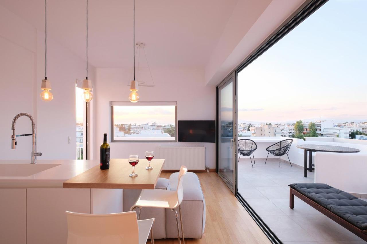 Amazing Suite At Glyfada With Sea View & Jacuzzi Αθήνα Εξωτερικό φωτογραφία